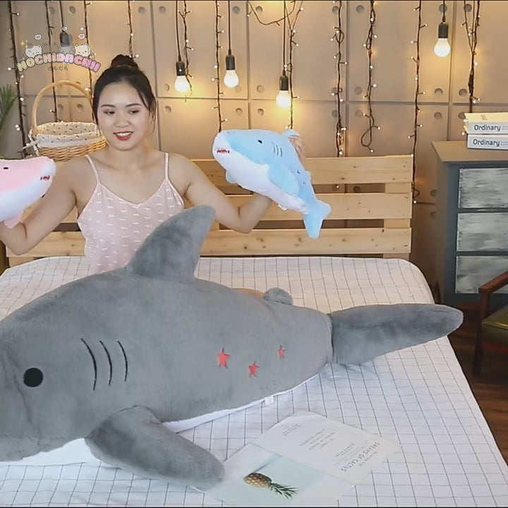 Kani, Pipo & Chu — The Happy Shark Family Plushies